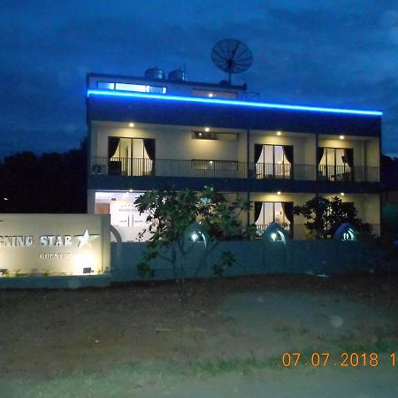 Morning Star Guesthouse Nyaung-U Dış mekan fotoğraf