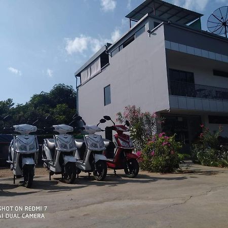 Morning Star Guesthouse Nyaung-U Dış mekan fotoğraf