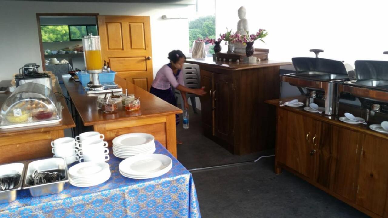 Morning Star Guesthouse Nyaung-U Dış mekan fotoğraf