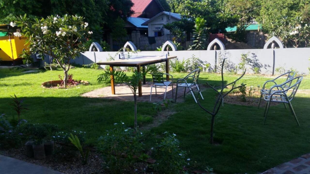 Morning Star Guesthouse Nyaung-U Dış mekan fotoğraf