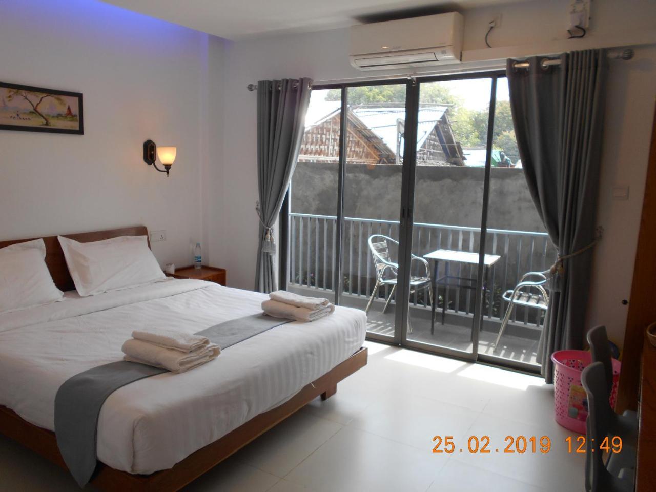 Morning Star Guesthouse Nyaung-U Dış mekan fotoğraf