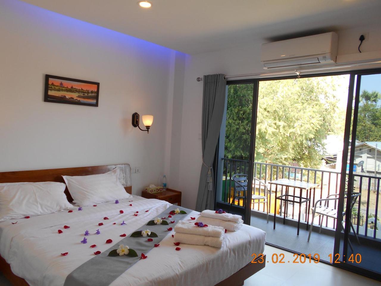 Morning Star Guesthouse Nyaung-U Dış mekan fotoğraf