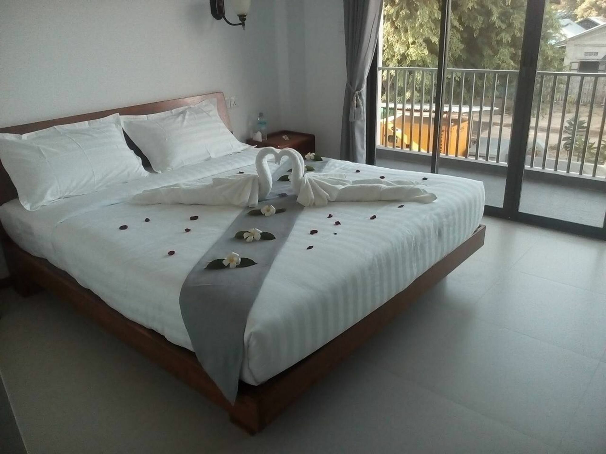 Morning Star Guesthouse Nyaung-U Dış mekan fotoğraf